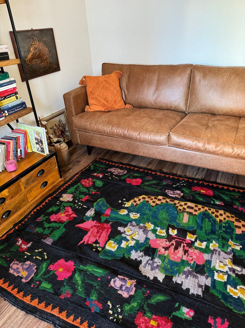 Vintage Black Floral Romanian Rug, 223x153 cm, view 4
