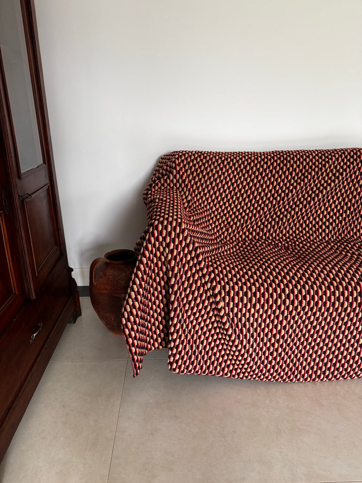 Vintage Romanian Wool Bedspread or Rug, 190x170 cm, view 4