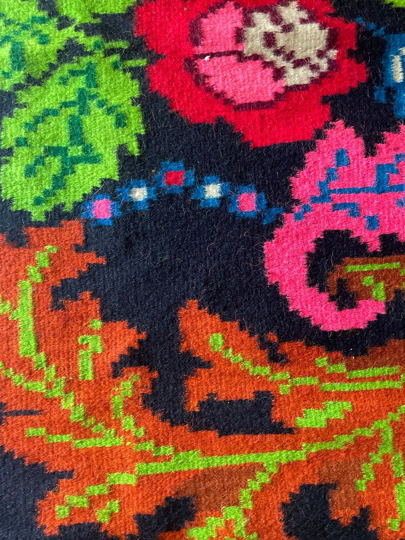 Vintage Pink Floral Romanian Wool Kilim Rug, 213x169 cm, view 7