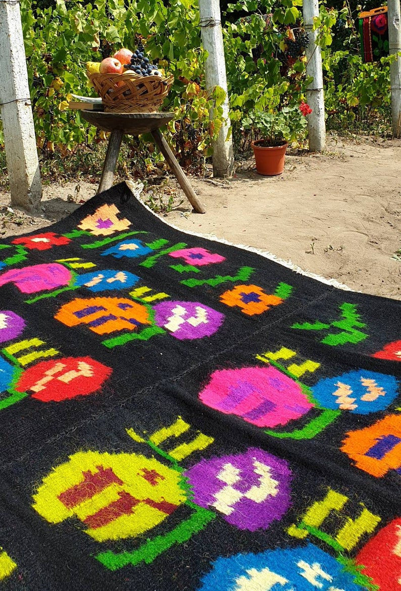 Vintage Black Floral Romanian Wool Kilim Rug, 235x160 cm, view 6