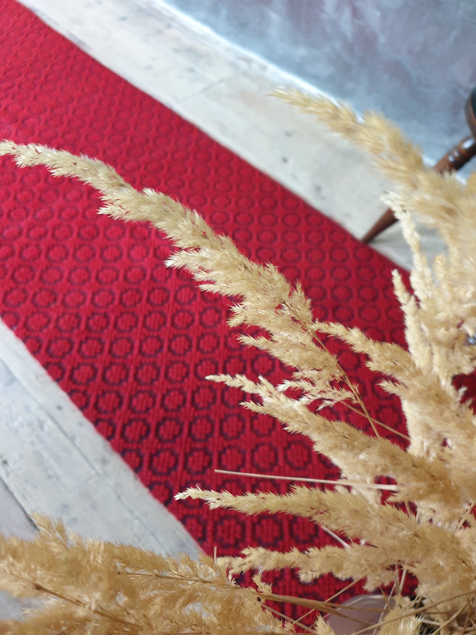 Vintage Red Floral Romanian Wool Kilim Runner, 233x76 cm, view 2