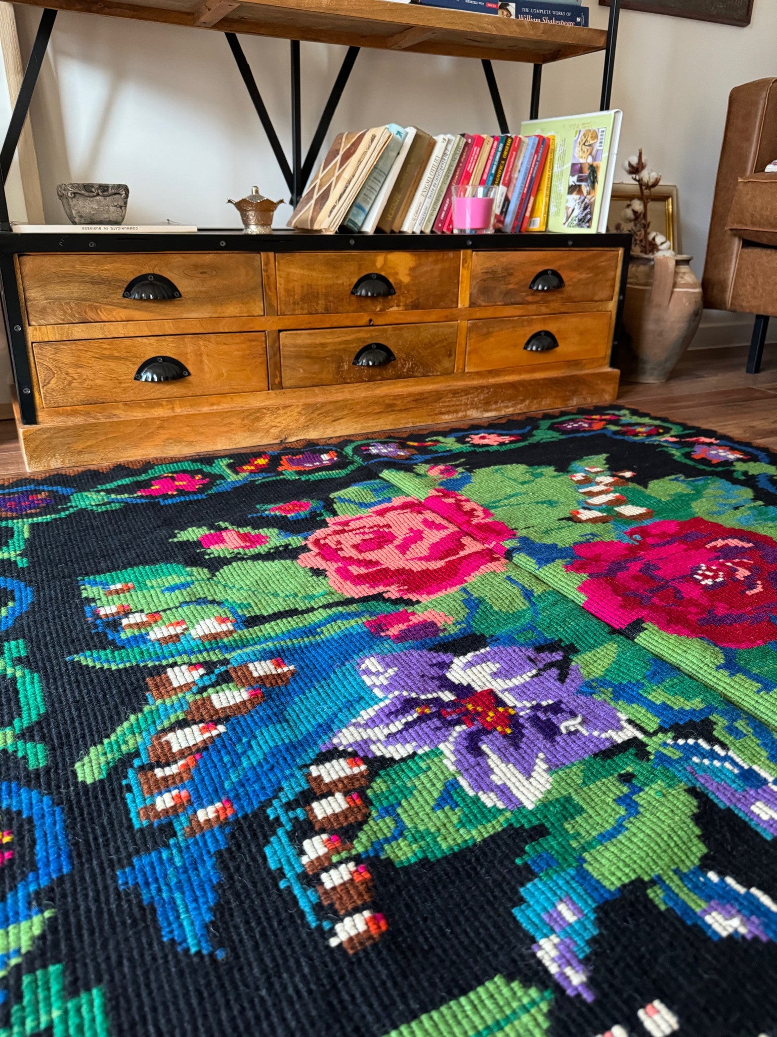 Vintage Green Floral Romanian Wool Rug, 218x150 cm, view 11