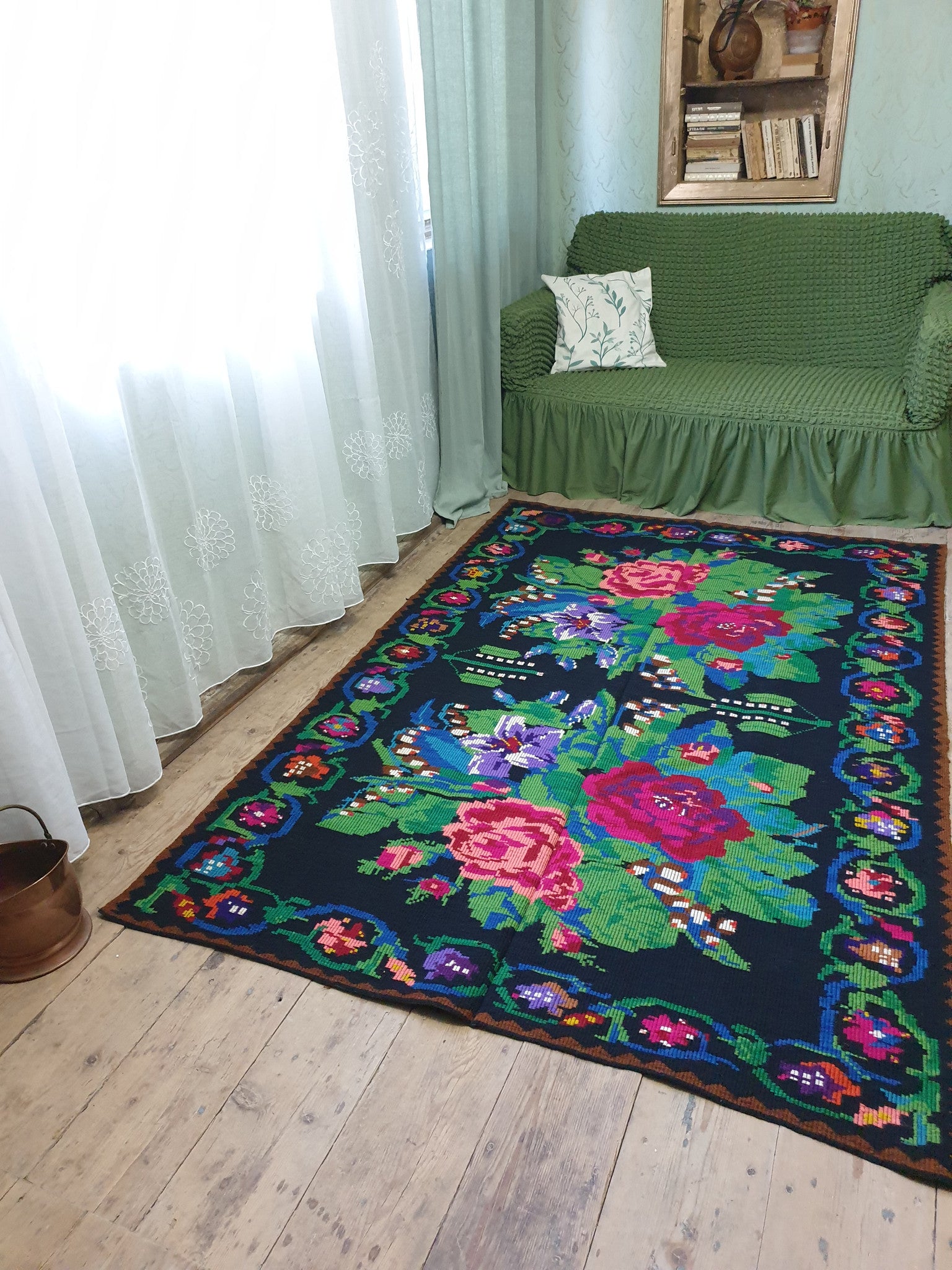 Vintage Green Floral Romanian Wool Rug, 218x150 cm, view 12