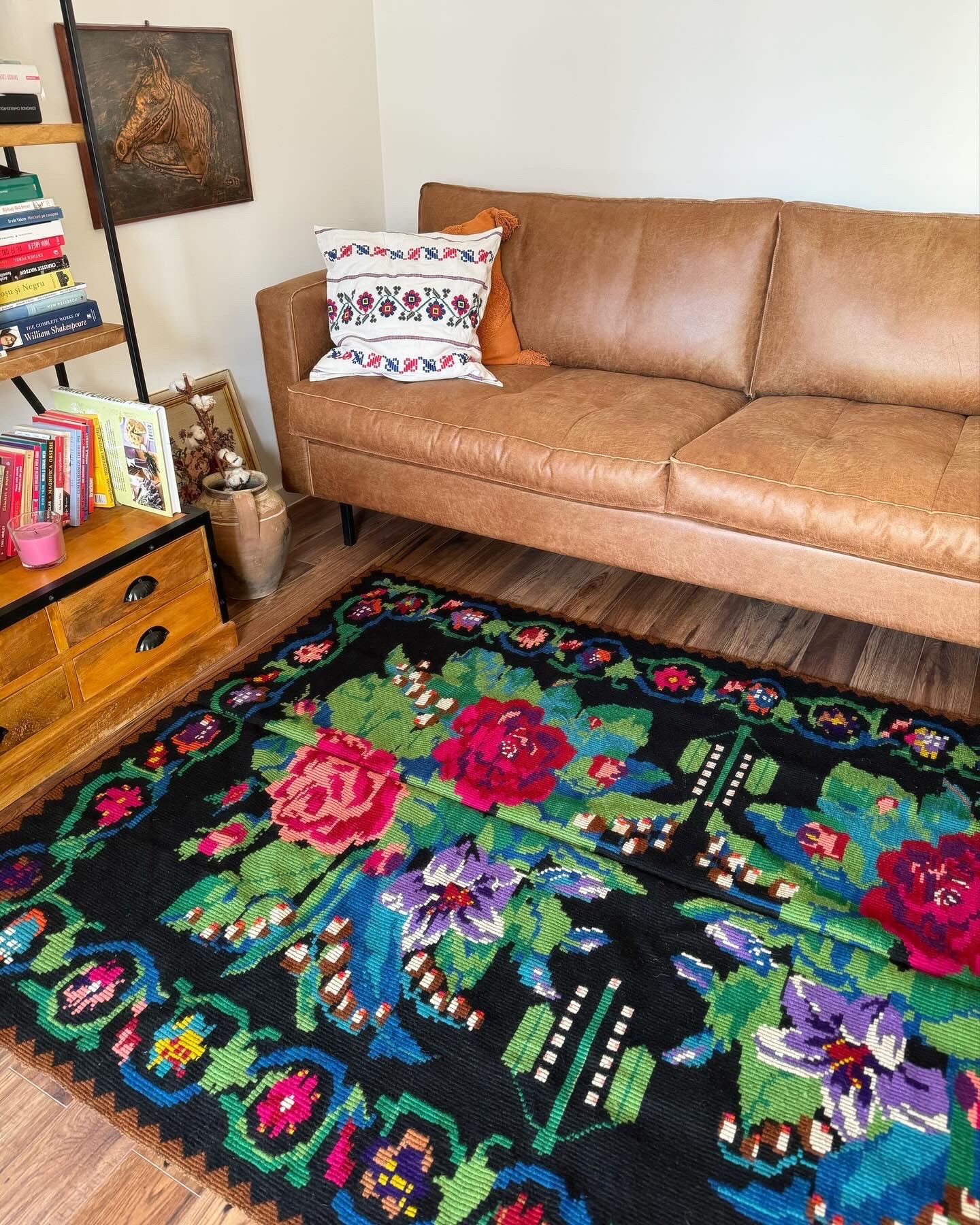 Vintage Green Floral Romanian Wool Rug, 218x150 cm, view 2
