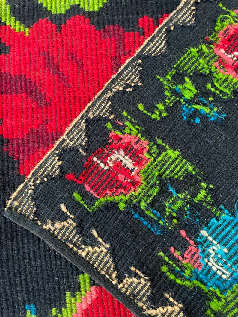 Vintage Floral Romanian Wool Rug, 220x160 cm, view 5