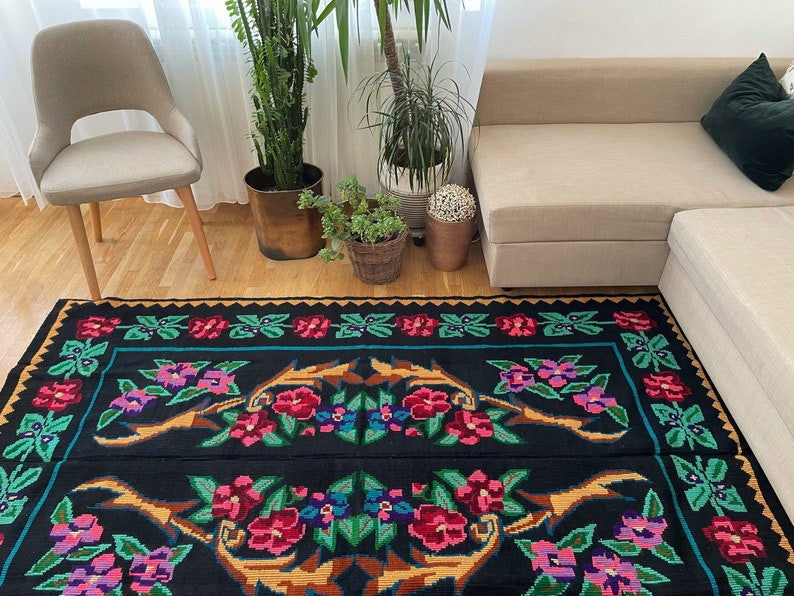 Vintage Black Floral Romanian Wool Rug, 235x150 cm, view 3