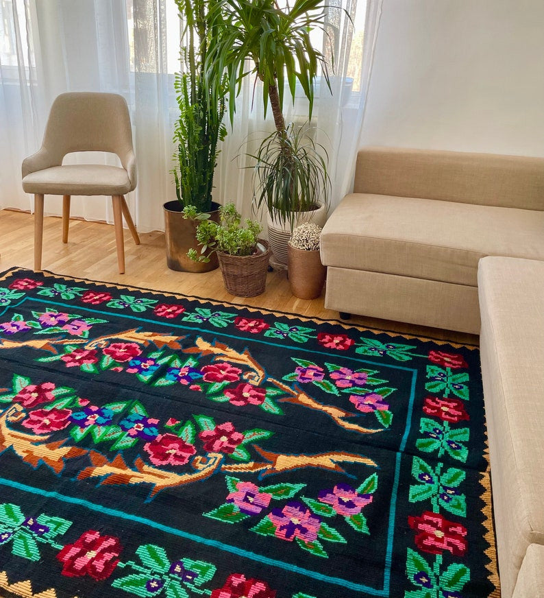 Vintage Black Floral Romanian Wool Rug, 235x150 cm, view 4
