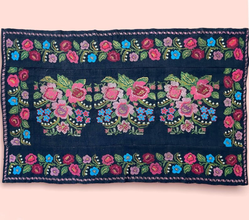 Vintage Floral Romanian Wool Rug, 250x150 cm