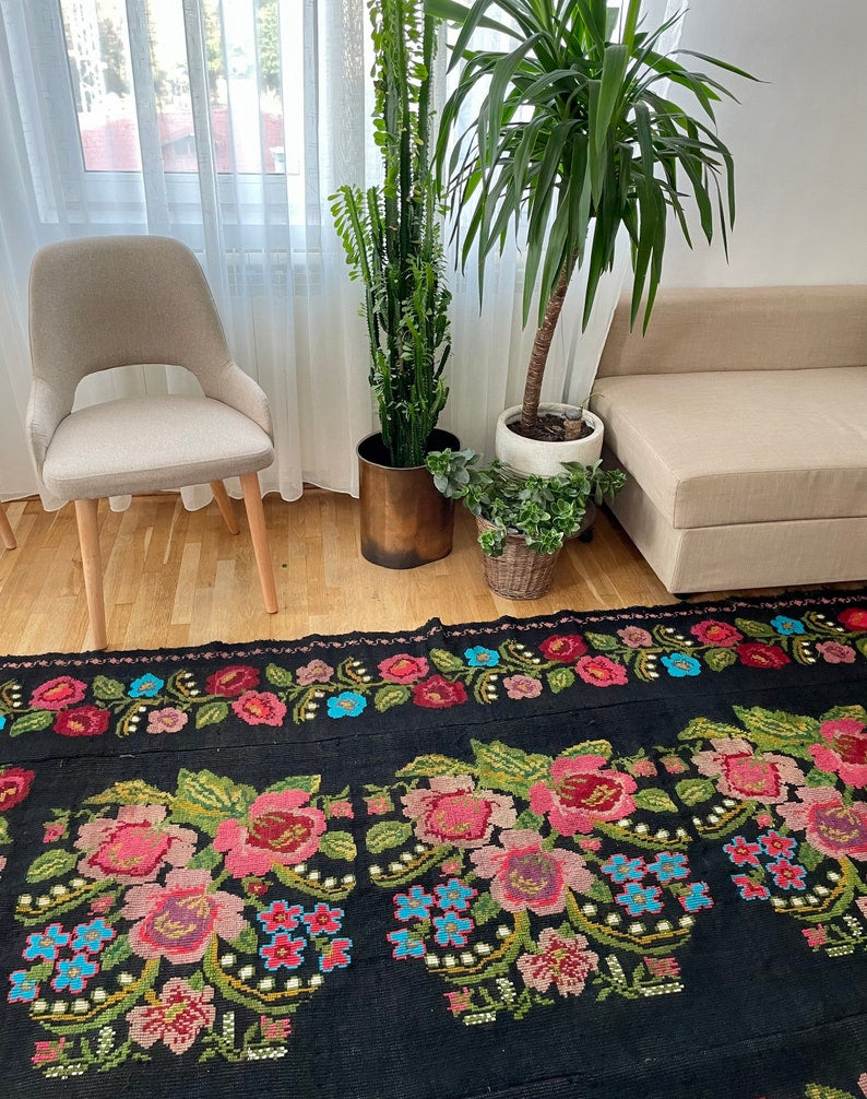 Vintage Floral Romanian Wool Rug, 250x150 cm, view 5