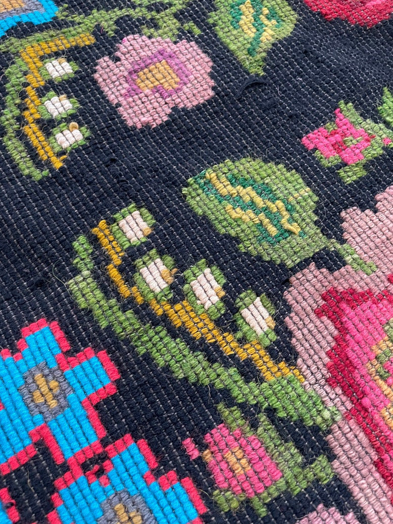 Vintage Floral Romanian Wool Rug, 250x150 cm, view 7