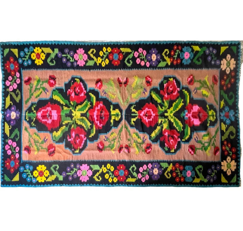 Vintage Floral Romanian Wool Rug, 271x158 cm