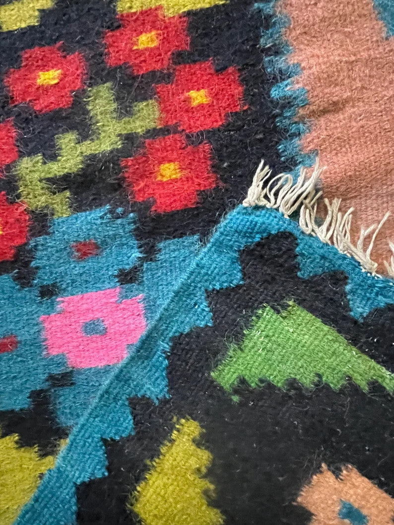 Vintage Floral Romanian Wool Rug, 271x158 cm, view 5