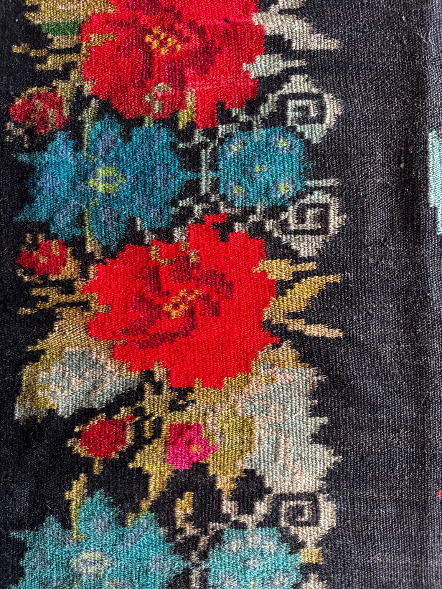 Vintage Black Floral Romanian Wool Rug, 290x180 cm, view 8