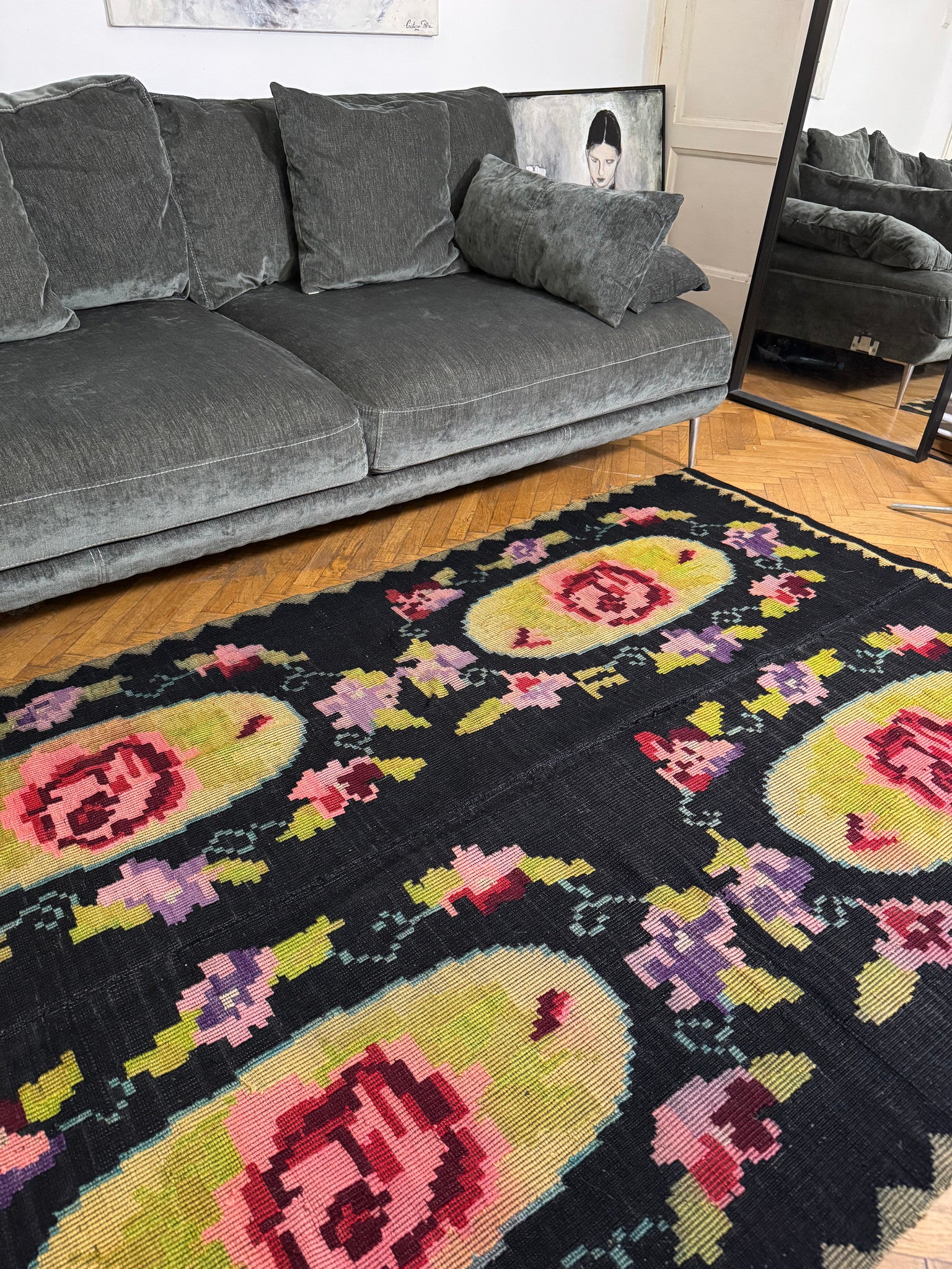 Vintage Black Floral Romanian Wool Rug, 221x142 cm, view 2