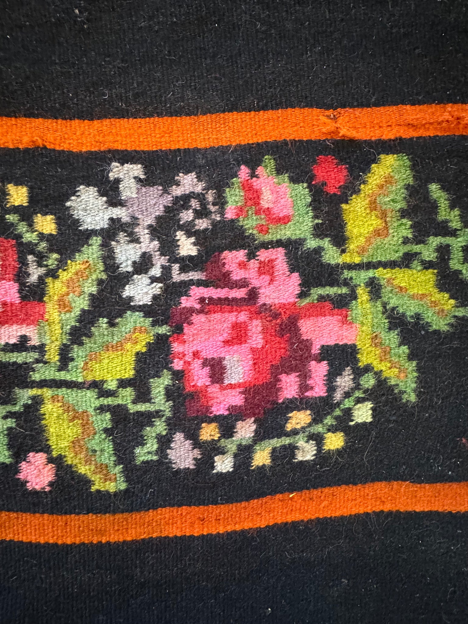 Vintage Black Floral Romanian Wool Runner Rug, 273x78 cm, view 9
