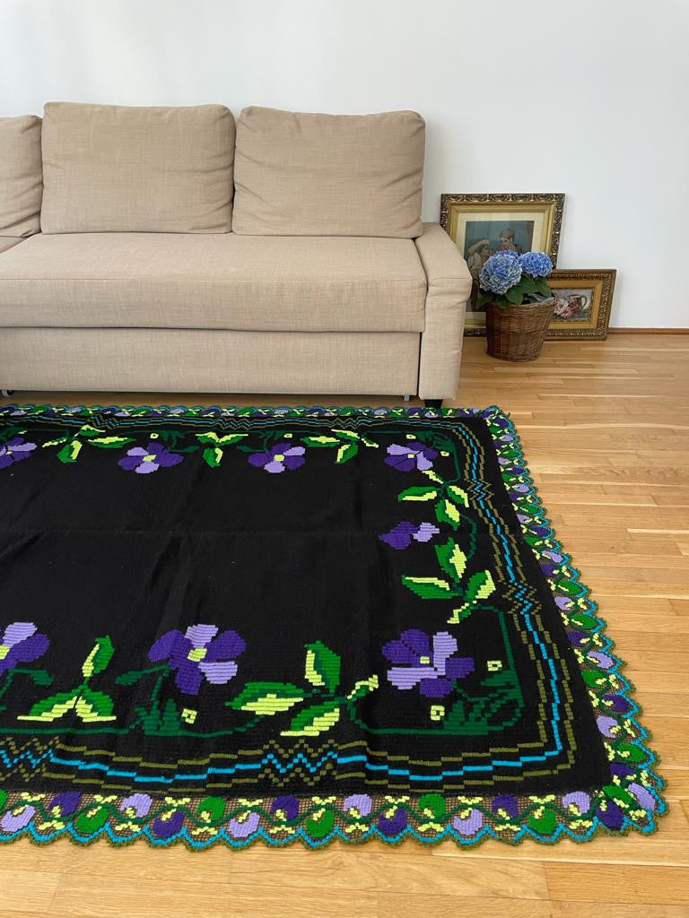 Vintage Transylvanian Wool Bedspread or Rug, 174x145 cm