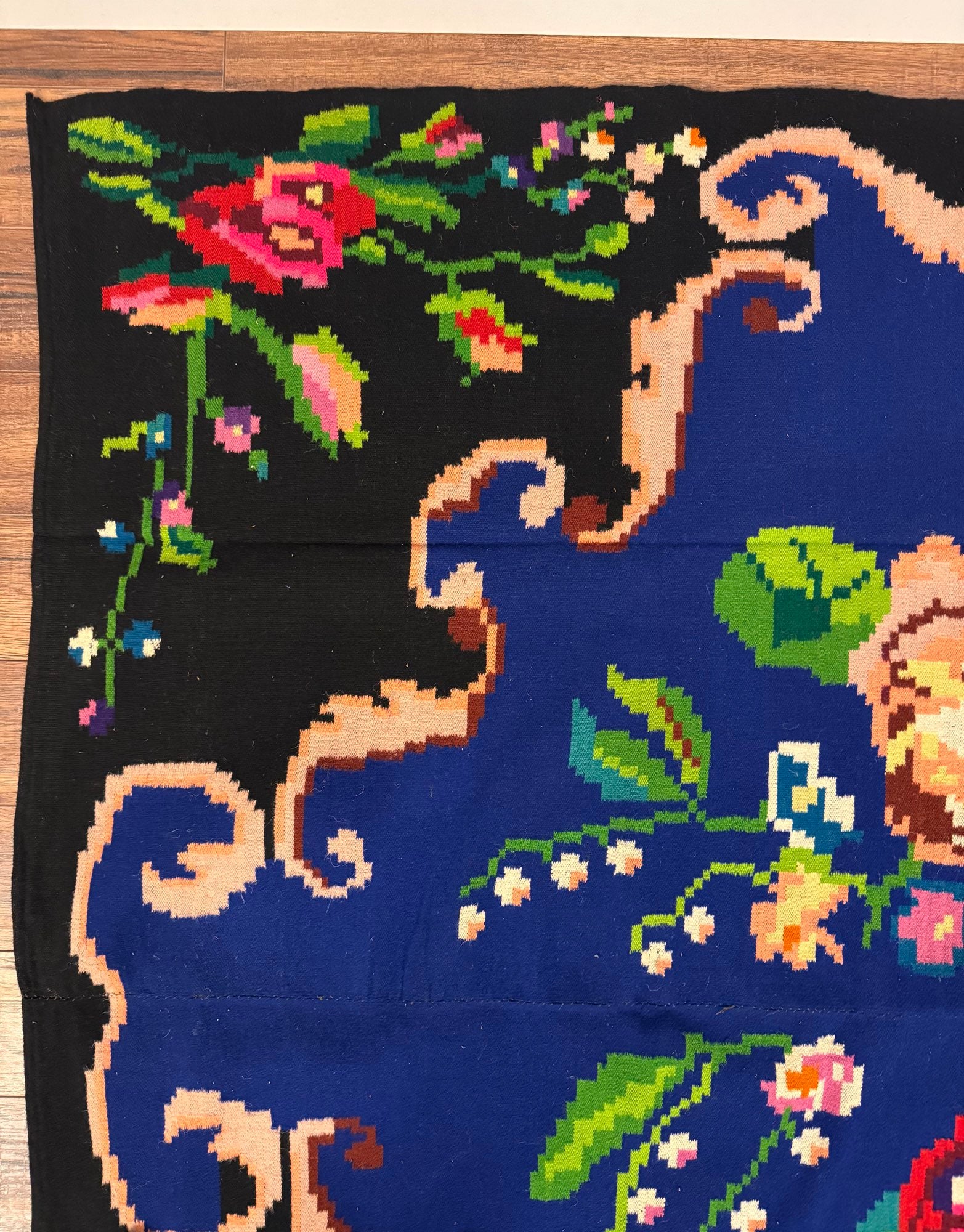 Vintage Blue Floral Transylvanian Wool Rug, 200x145 cm, view 10