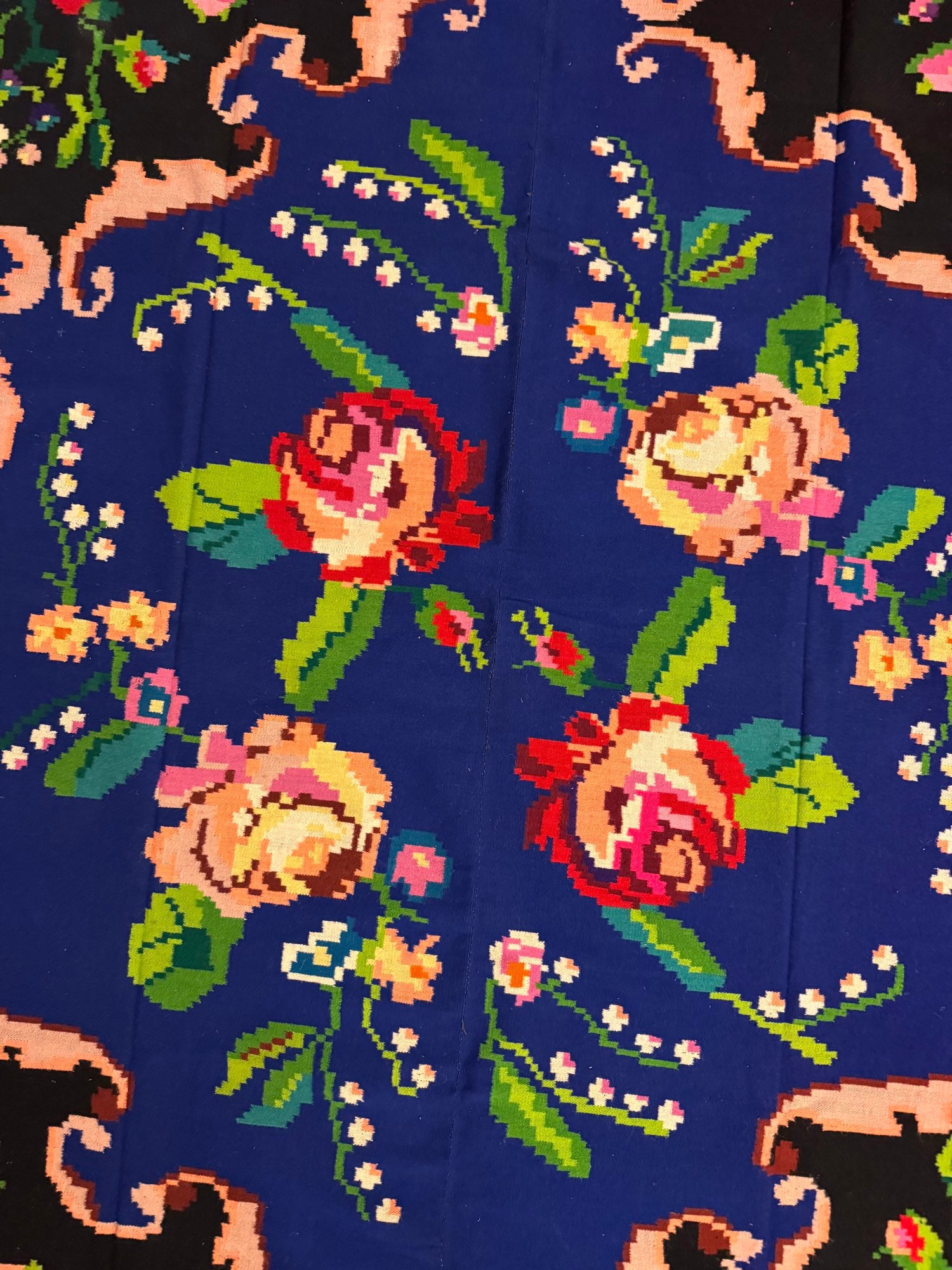 Vintage Blue Floral Transylvanian Wool Rug, 200x145 cm, view 5