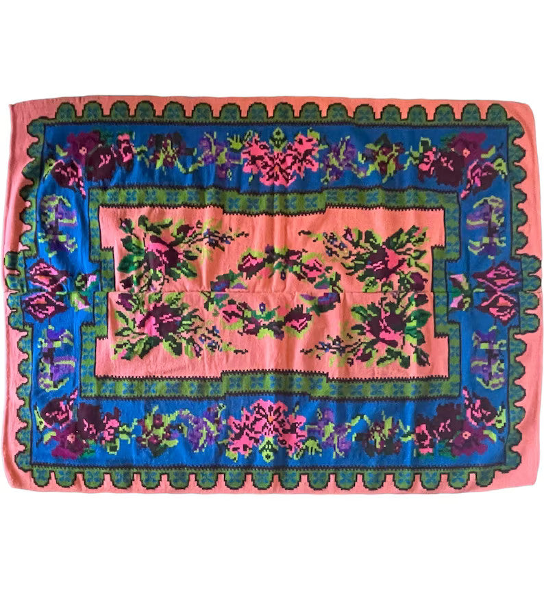 Vintage Salmon Floral Transylvanian Wool Rug, 215x152 cm, view 10