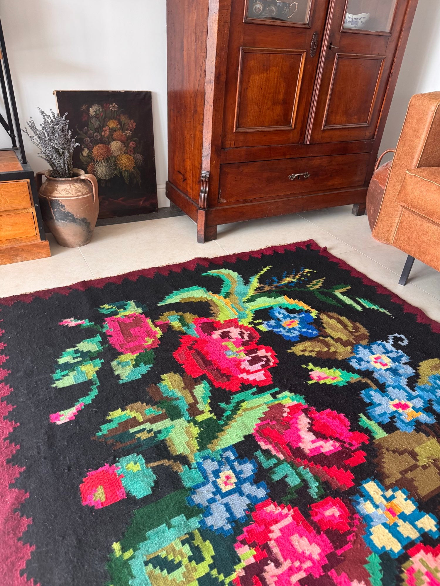 Vintage Black Floral Transylvanian Wool Rug, 230x145 cm, view 12