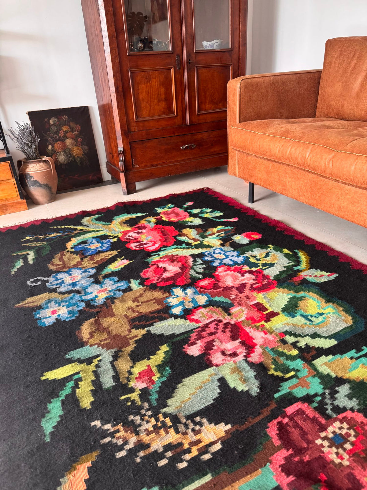 Vintage Black Floral Transylvanian Wool Rug, 230x145 cm, view 8