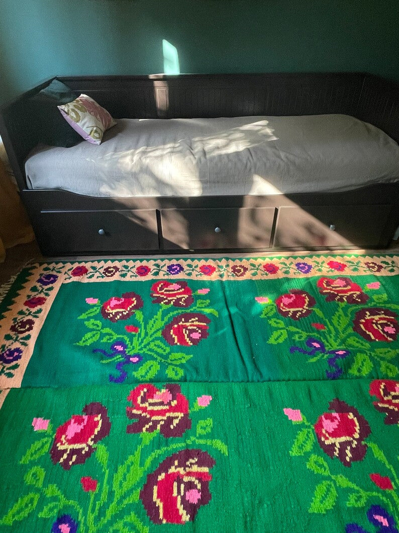 Vintage Green Floral Romanian Wool Rug, 236x166 cm, view 2