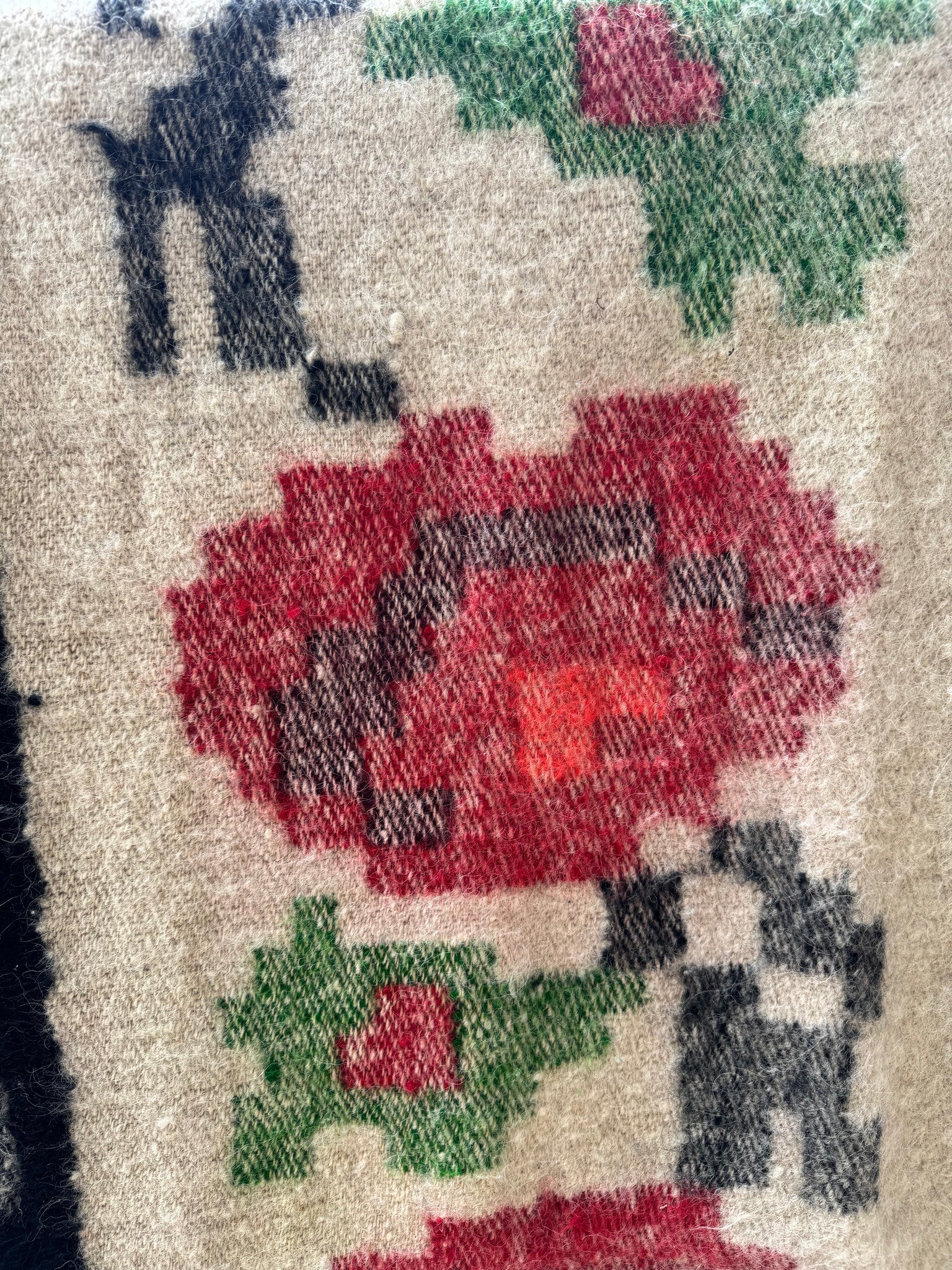 Vintage Floral Maramureș Wool Cerga Bedspread, 225x147 cm, view 5