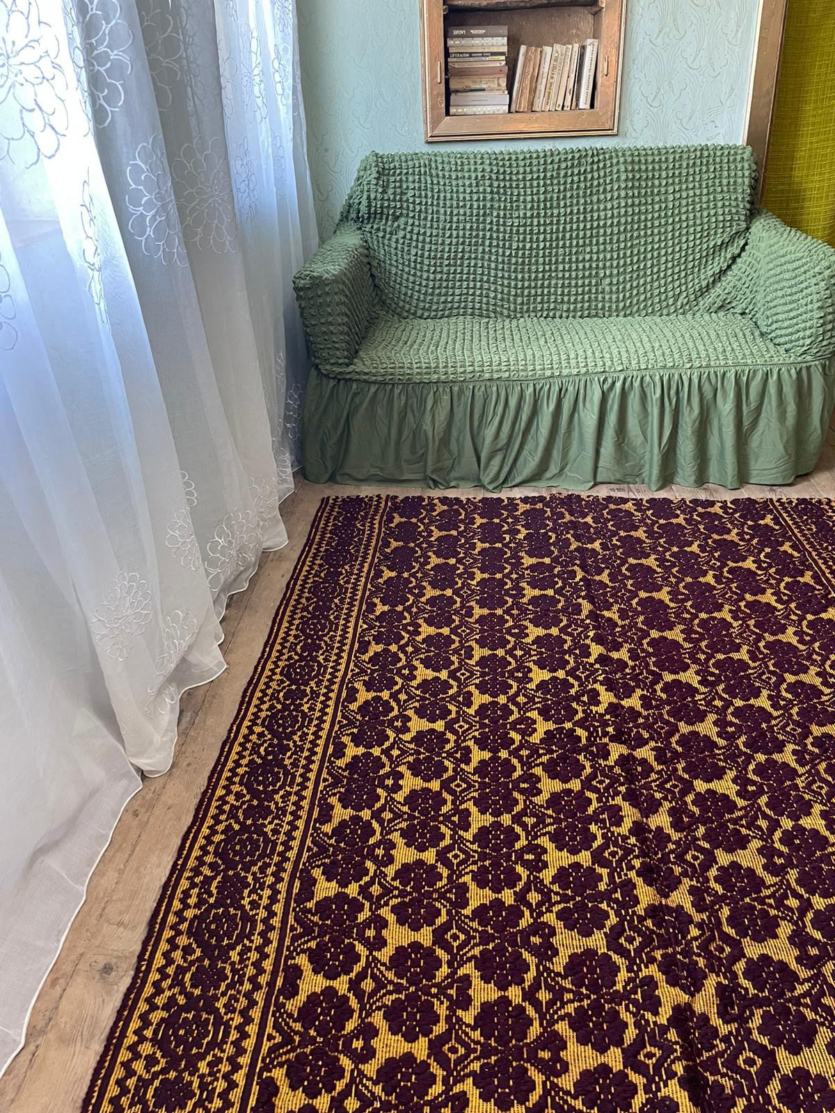 Handwoven Brown Romanian Wool Rug, 204x146 cm, view 2